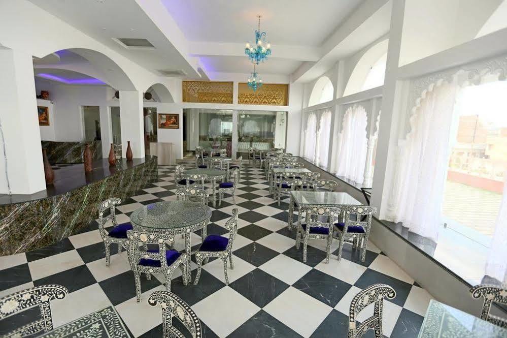 Mewargarh Udaipur By Red Lion S Hotel Exterior foto