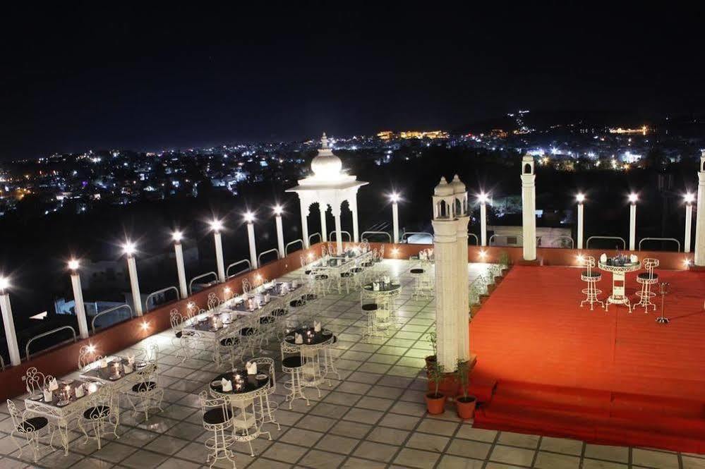 Mewargarh Udaipur By Red Lion S Hotel Exterior foto